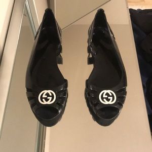 Gucci flats